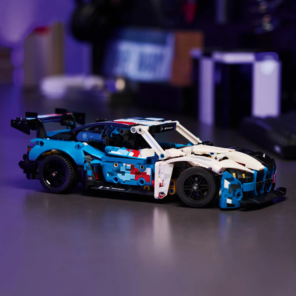 LEGO Technic BMW / Jeep Wrangler Rubicon SUV Model 42226/7 10+ Yrs