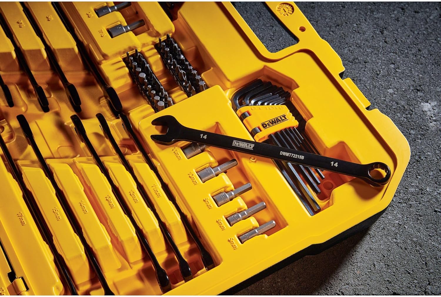 DEWALT DWMT45184 Drive Socket Set – 184 Piece Mechanics Tool Kit (Black Chrome)