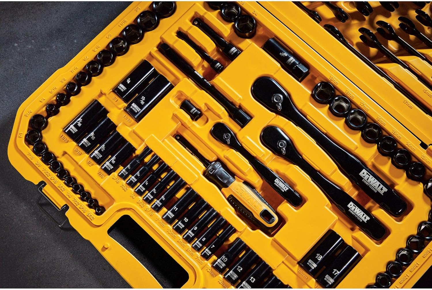 DEWALT DWMT45184 Drive Socket Set – 184 Piece Mechanics Tool Kit (Black Chrome)